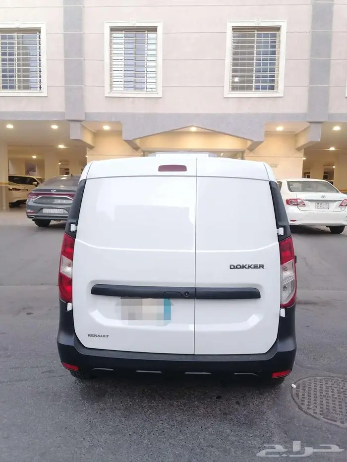 للبيع رينو دوكرفان ثلاحه الموديل 2021 بحالة ممتازة جدا 12