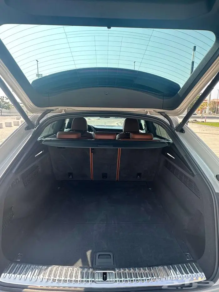 Audi Q8 S-Line Black Edition 14