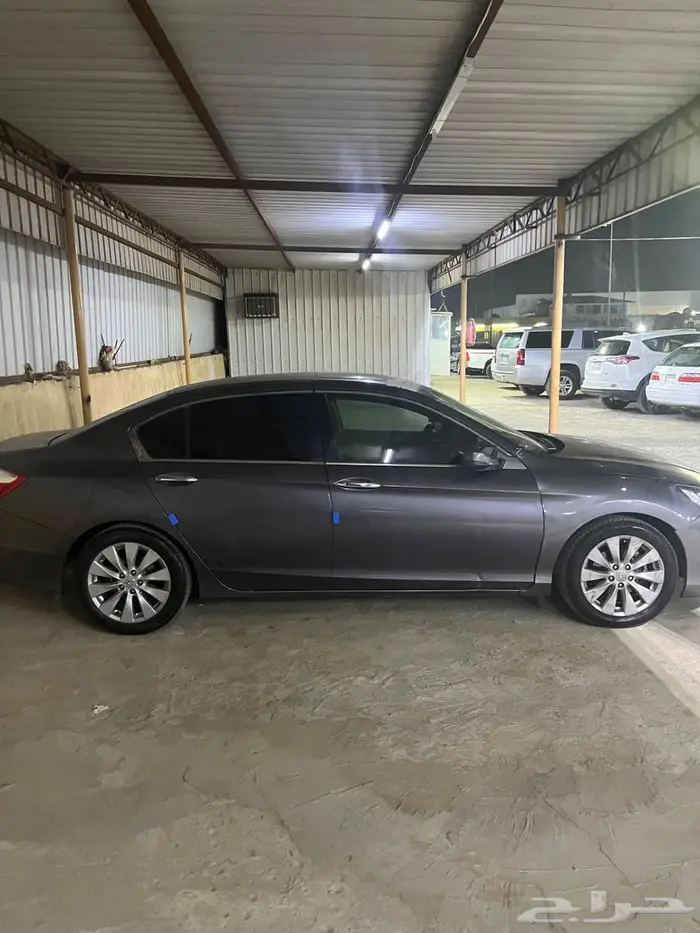 هوندا اكورد للبيع او البدل 3