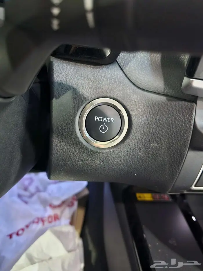 تويوتا كامري هايبرد LE هايبرد بانوراما 2025 10