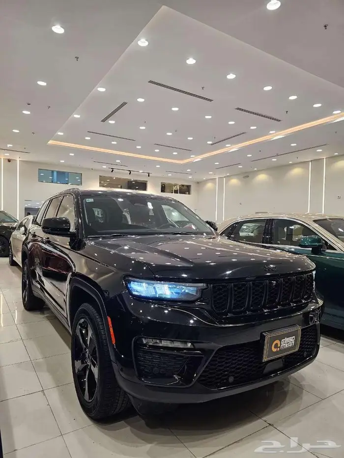 جيب جراند شروكى 2023 ليمتد 4