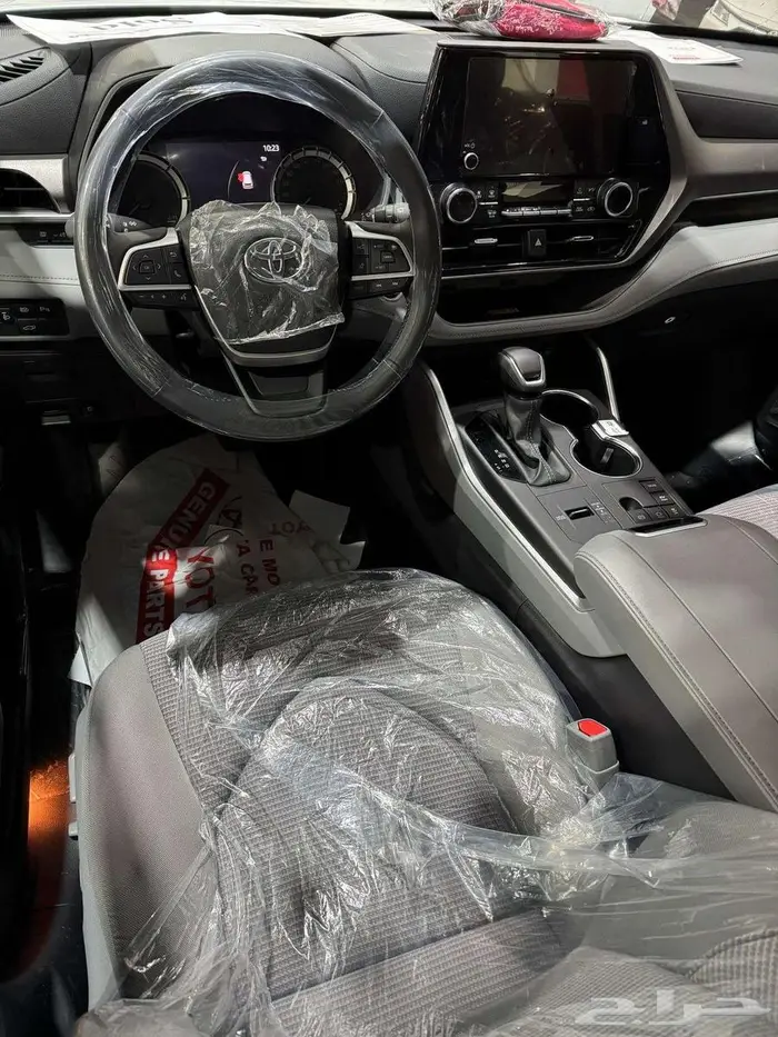 تويوتا هايلاندر GLE نص فل م 2025 - سعودي 5