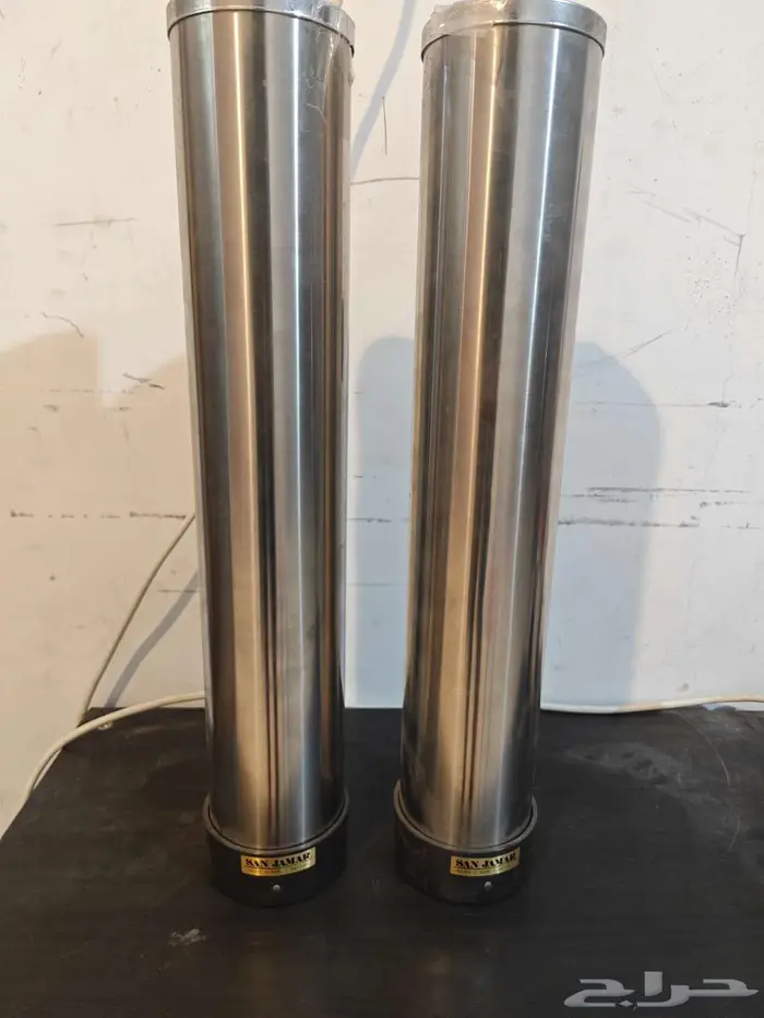 حامل أكواب جداري 2