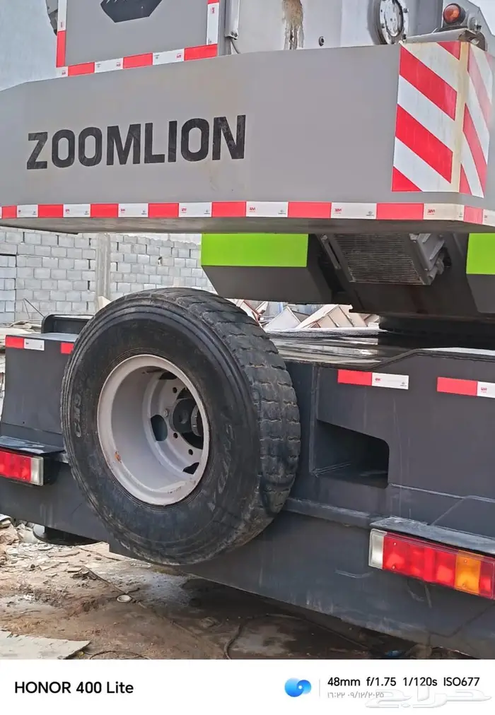 للبيع كرين زوم ليون 50 طن 3