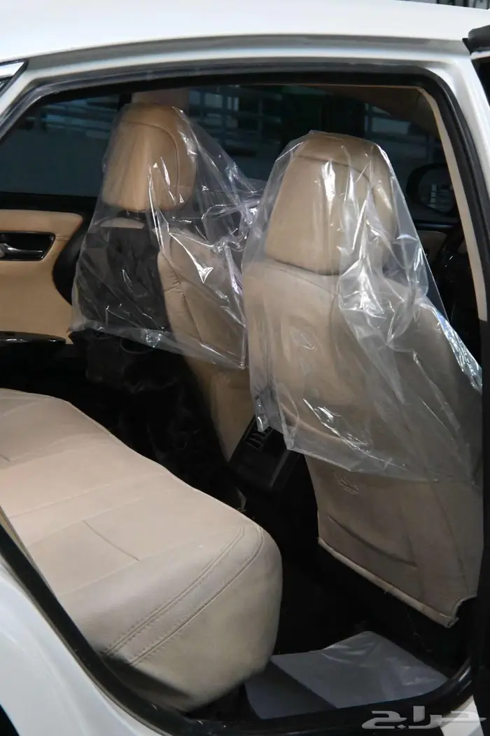 للبيع تويوتا أفالون 2015 24