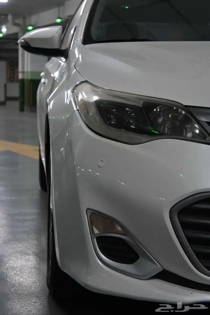 للبيع تويوتا أفالون 2015 15