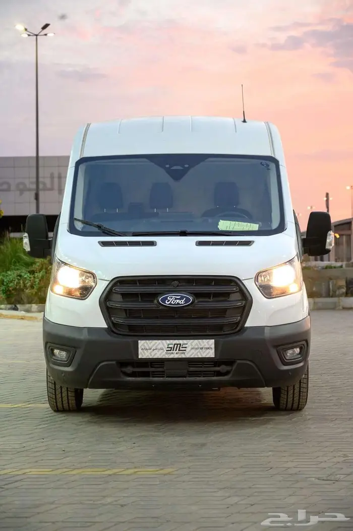 فان فورد ترانزيت بضاعة ديزل - موديل 2025 1