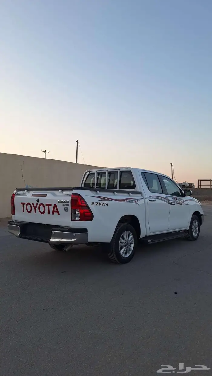 تويوتا هايلكس موديل 2022 وارد الساير 2