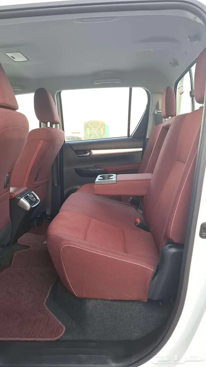 تويوتا هايلكس موديل 2022 وارد الساير 14