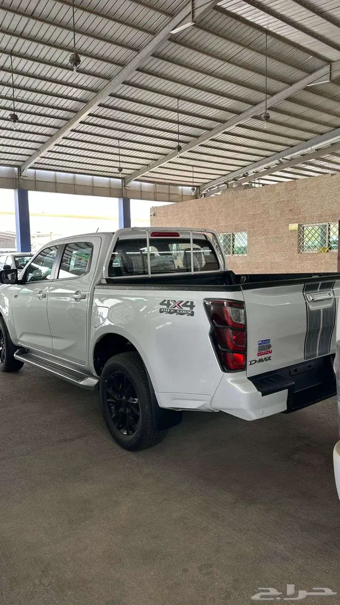 ايسوزو غمارتين GT فل بصمة 2025 8