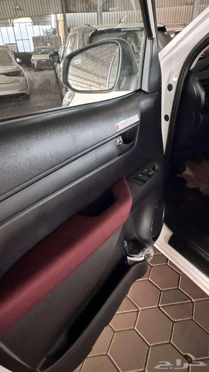 تويوتا هايلوكس GL2 ديزل موديل 2026 8