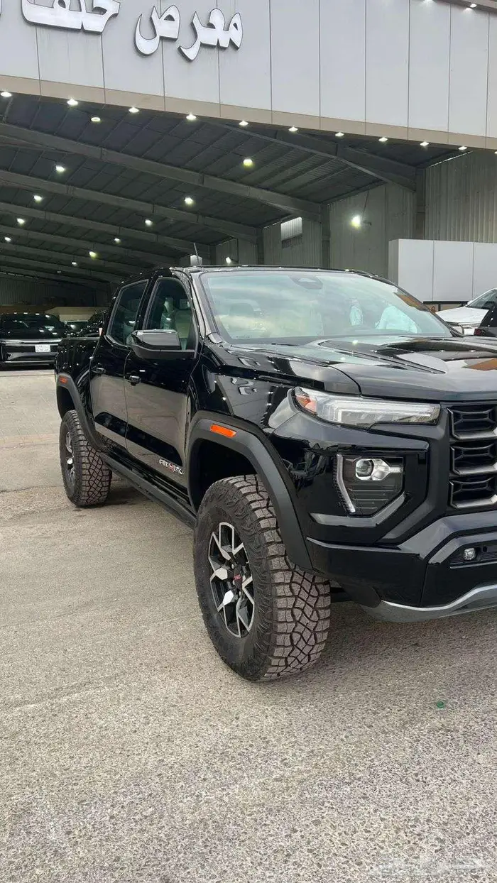 جمس كانيون AT4 موديل 2025 - معرض خلف للسيارات 1