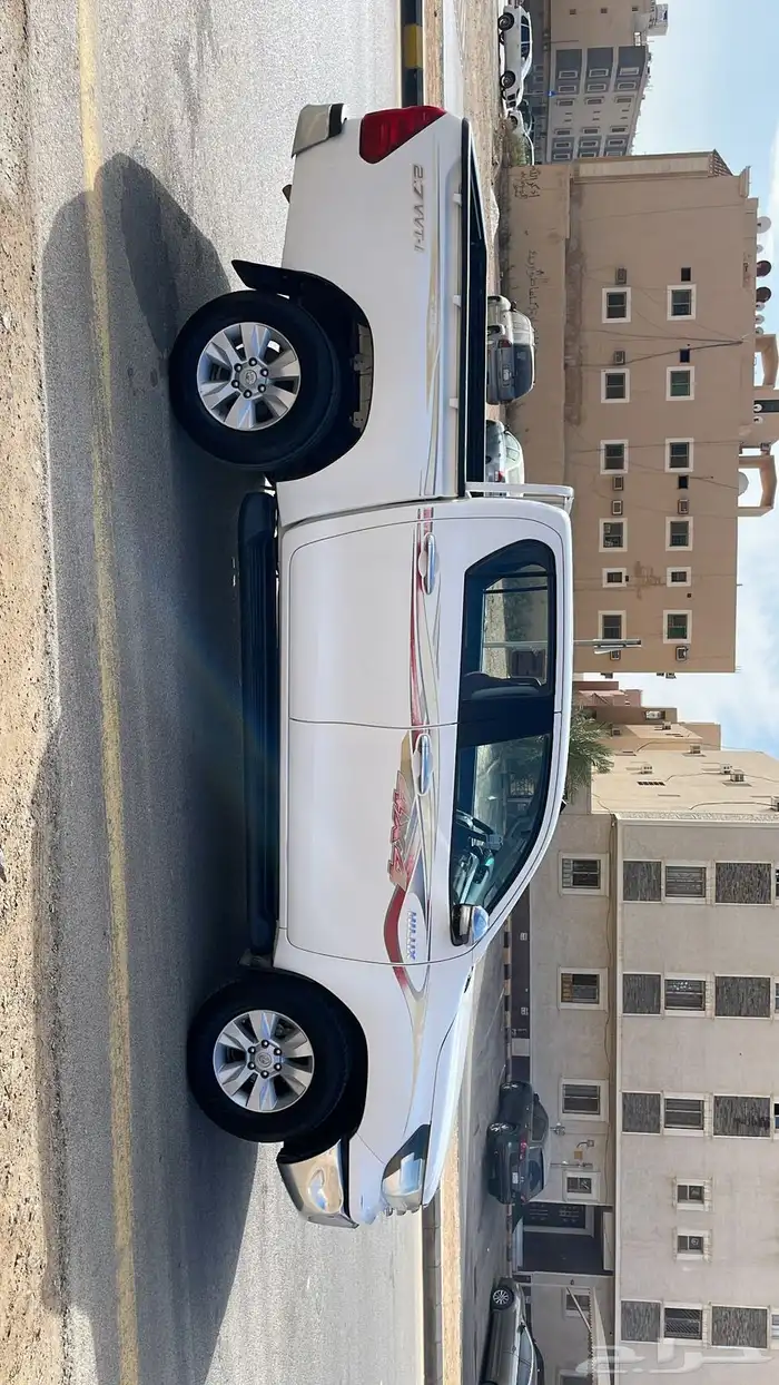 هايلوكس 2017 بريمي للبيع 5