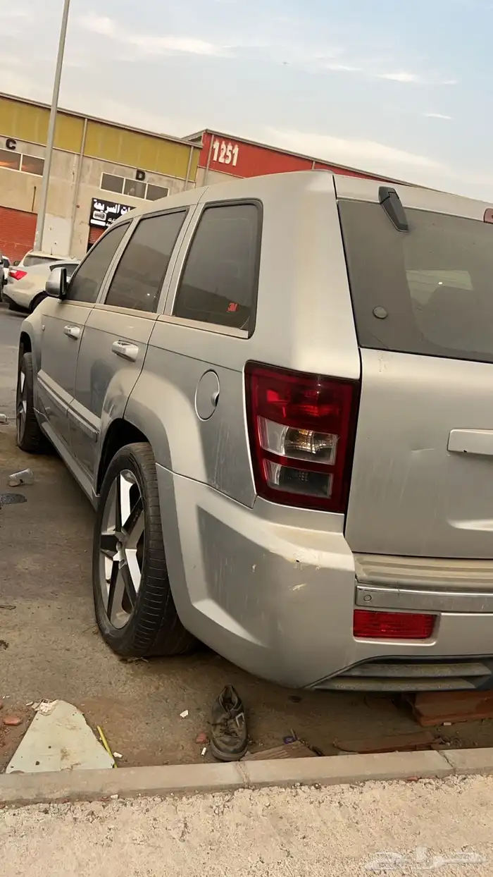 جيب شروكي اس آر تي 2007 1