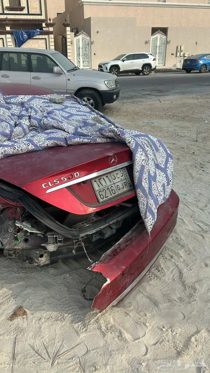 مرسيدس للبيع تشليح 1