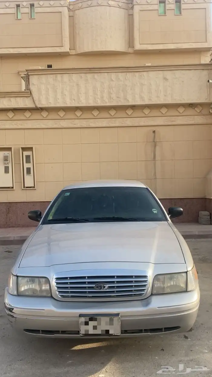 فورد فكتوريا 2011 0