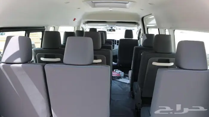 تويوتا باص هايس 13 راكب قير اتمتيك ديزل 2025 سقف عالي 15