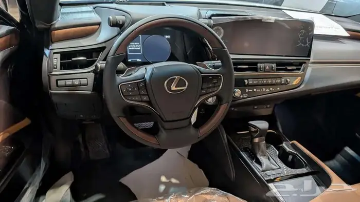 لكزس ES350 فئة CC 2025 8