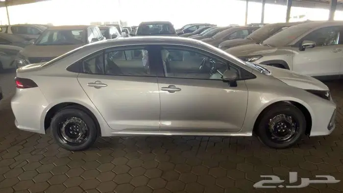 تويوتا كورولا استاندر 2.0 موديل 2026 3