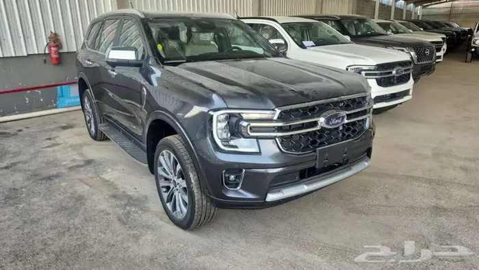 فورد ايفريست ستاندر -ليمتد موديل 2025 صيانة مجانية الجزيرة 1