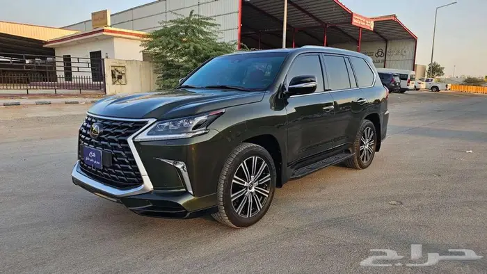 لكزس LX570 2021 فل كامل 1