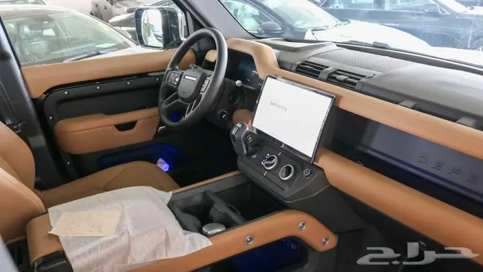 لاندروفر ديفيندر HSE 110XDYNAMIC2026كاش وبالتقسيط الناغي 10