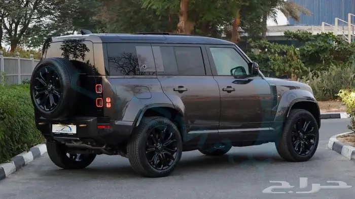 2025 Land Rover Defender 110 Octa 4.4TT V8 AWD 0Km 7