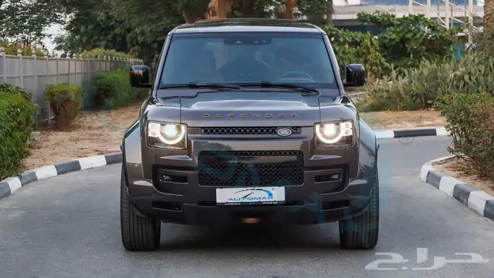 2025 Land Rover Defender 110 Octa 4.4TT V8 AWD 0Km 3
