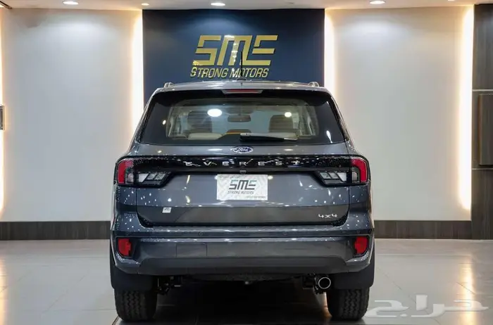 فورد ايفرست XLS موديل 2025 تقسيط ونقدا 7