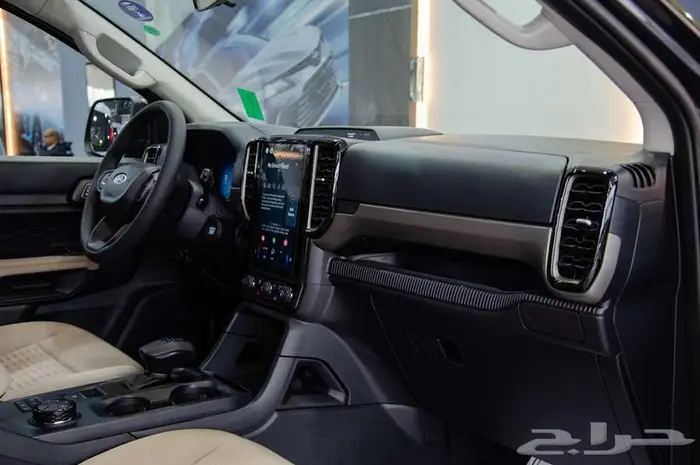 فورد ايفرست XLS موديل 2025 تقسيط ونقدا 13