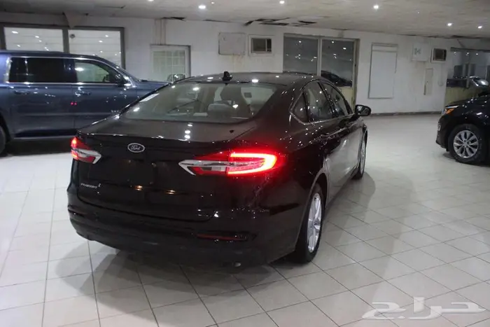 فيوجن 2020 اسود بطاقة جمركية امريكي 9