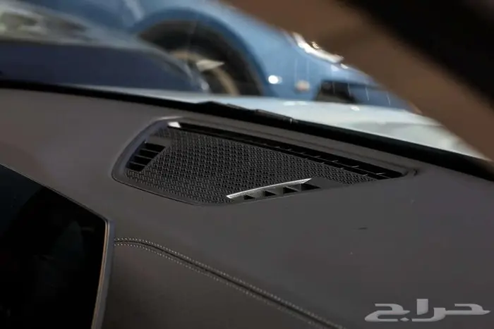 بي ام دبليو X2 SDrive 25I موديل 2026 KTM 10