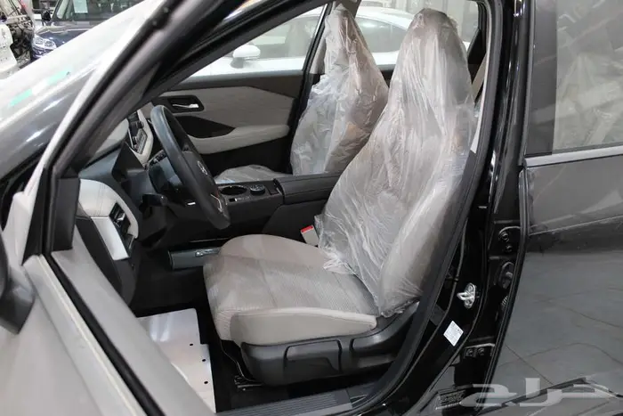 نيسان اكس تريل 2025 ستاندر دبل 8