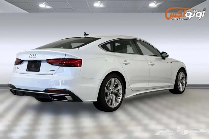 2022 أودي A5 بريميوم بلس 4