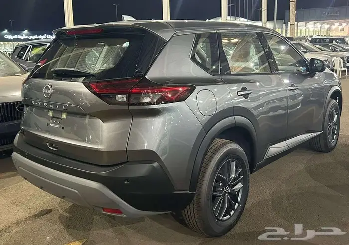 نيسان اكستريل موديل 2025 ستاندر S ( 7 راكب بدون دبل ) 4