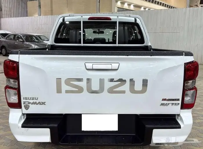 ايسوزو ديماكس غمارتين ديزل 2022 دبل LS 8