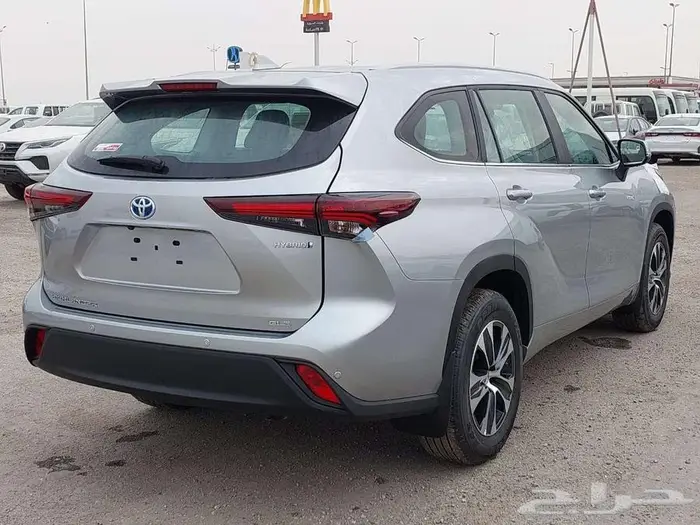 تويوتا هايلاندر GLE موديل 2025 كاش واقساط 3