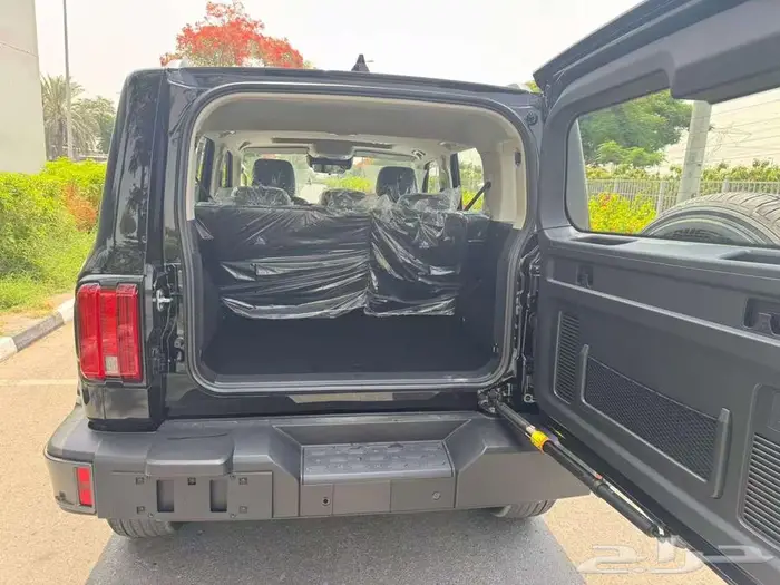 تانك 300 فل كامل 2026 لون اسود 4