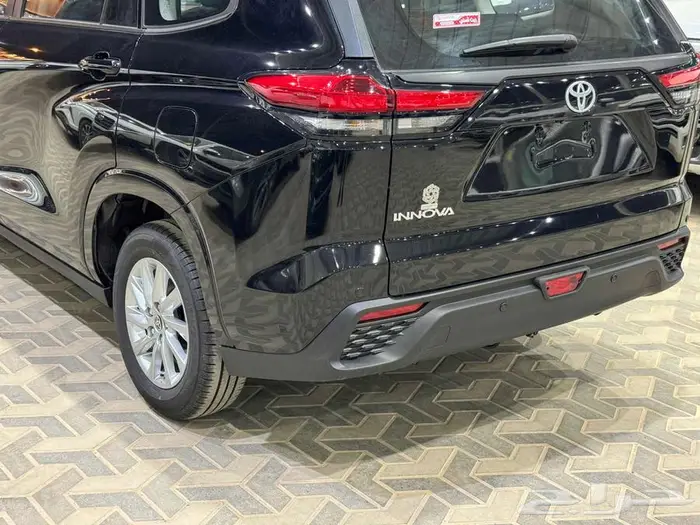 تويوتا اينوفا ستاندر اسود بنزين 2026 اقل سعر 31