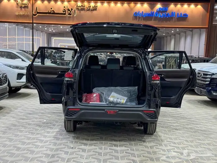 تويوتا اينوفا ستاندر اسود بنزين 2026 اقل سعر 33