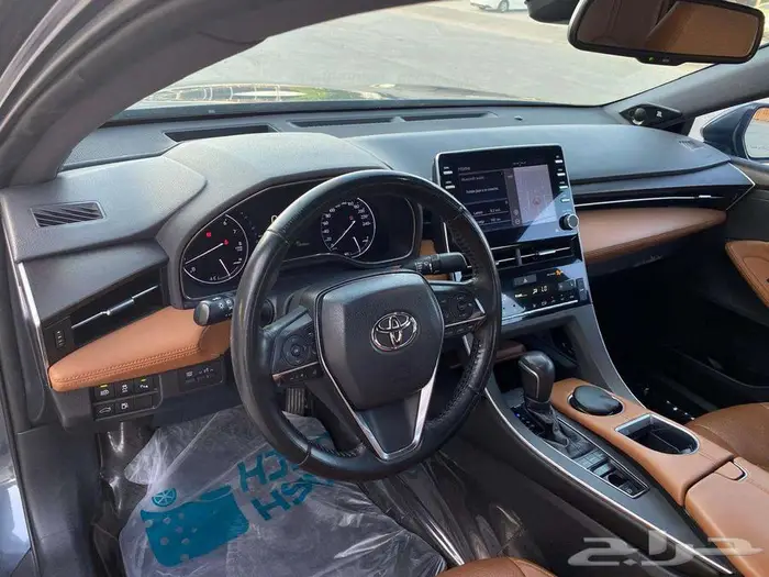 تويوتا افالون بريميوم 2019 9