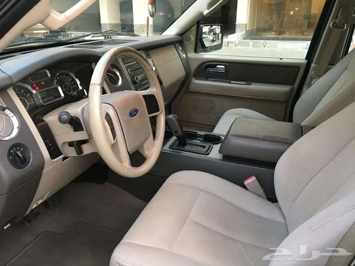 فورد اكسبيدشن 2013 6