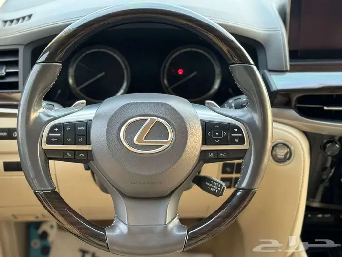 لكزس LX570 موديل 2020 - عداد - 163 الف 5