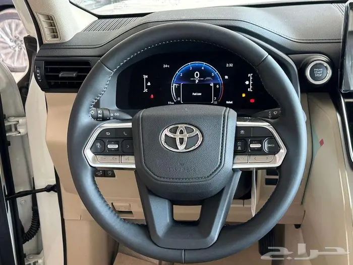 تويوتا لاندكروزر GXR 4 بنزين 2025 سعودي اقل الاسعار 19
