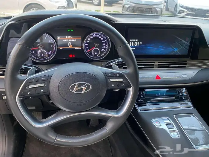 ازيرا 2022 مستورد بنزين شاشه كاميرا بصمه 4 سلندر 2.5 5