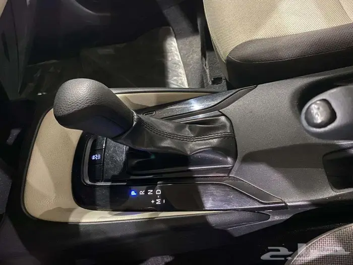 تويوتا كورولا 2023 بدي وكالة ( كاش واقساط ) 9