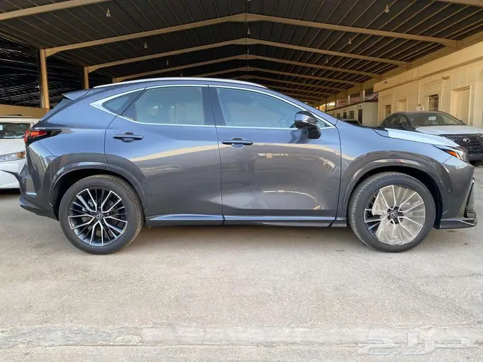 لكزس NX350 CC بنزين 2025 فل كامل متاح اقساط و كاش 2