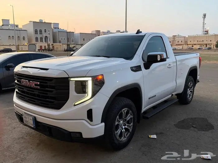 جمس سيرا الفيشن 2023 1