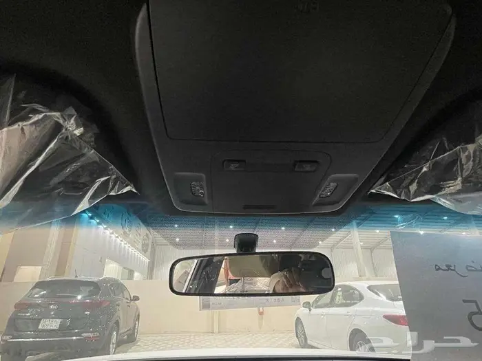 تويوتا كامري E استاندر جنوط بنزين 2025 سعودي ابيض 19