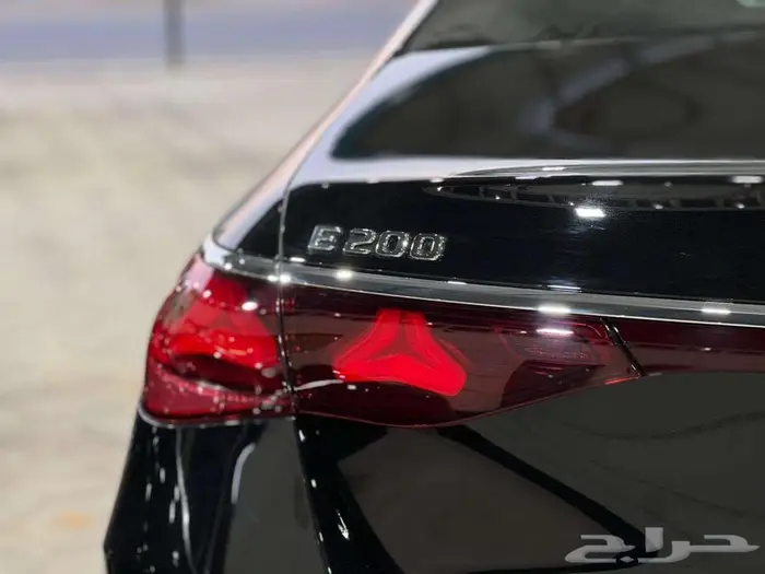 E200 AMG MODEL 2025 -اي 200 3شاشات (كاش - بنوك ) افضل العروض 32